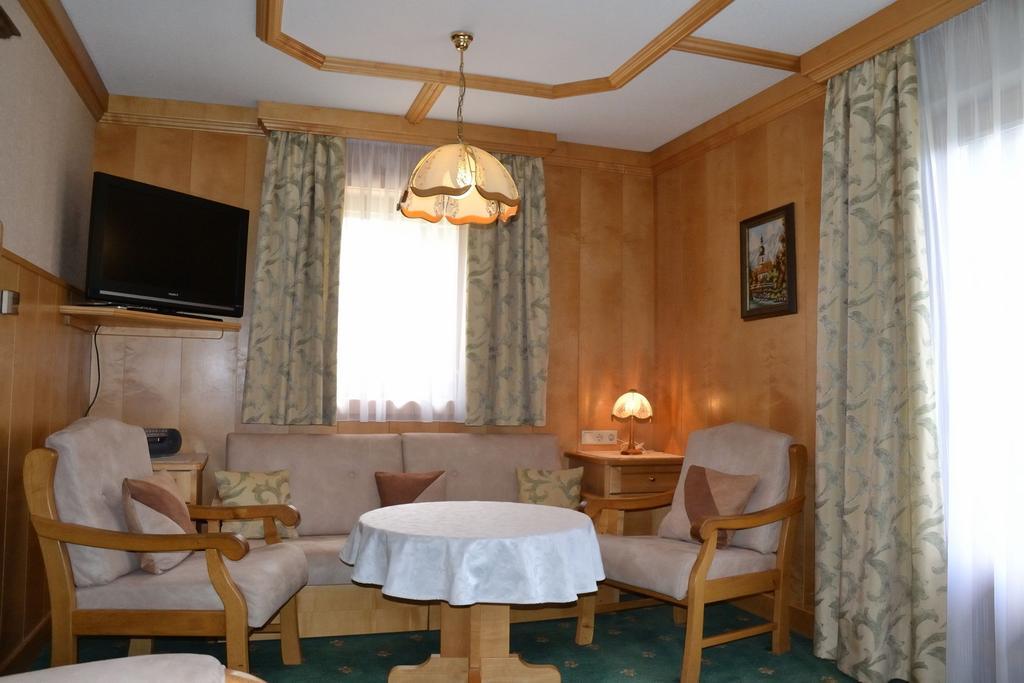 Ferienwohnungen Walcher Ramsau am Dachstein Room photo